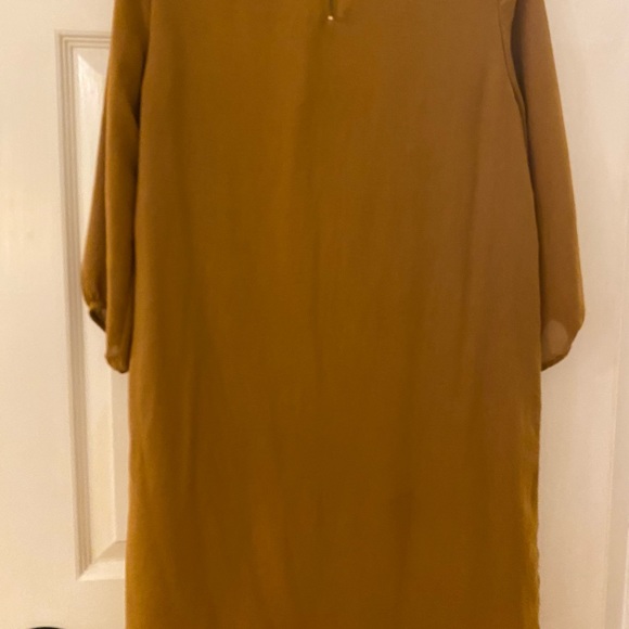 H&M dress size 8 - Picture 2 of 5